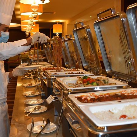Hotel Grand Millennium Tabuk Extérieur photo