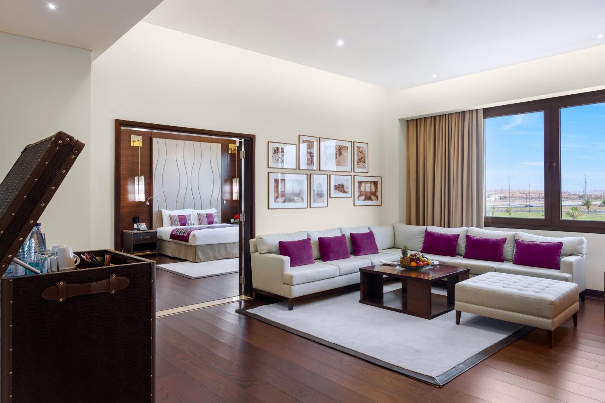 Hotel Grand Millennium Tabuk Extérieur photo