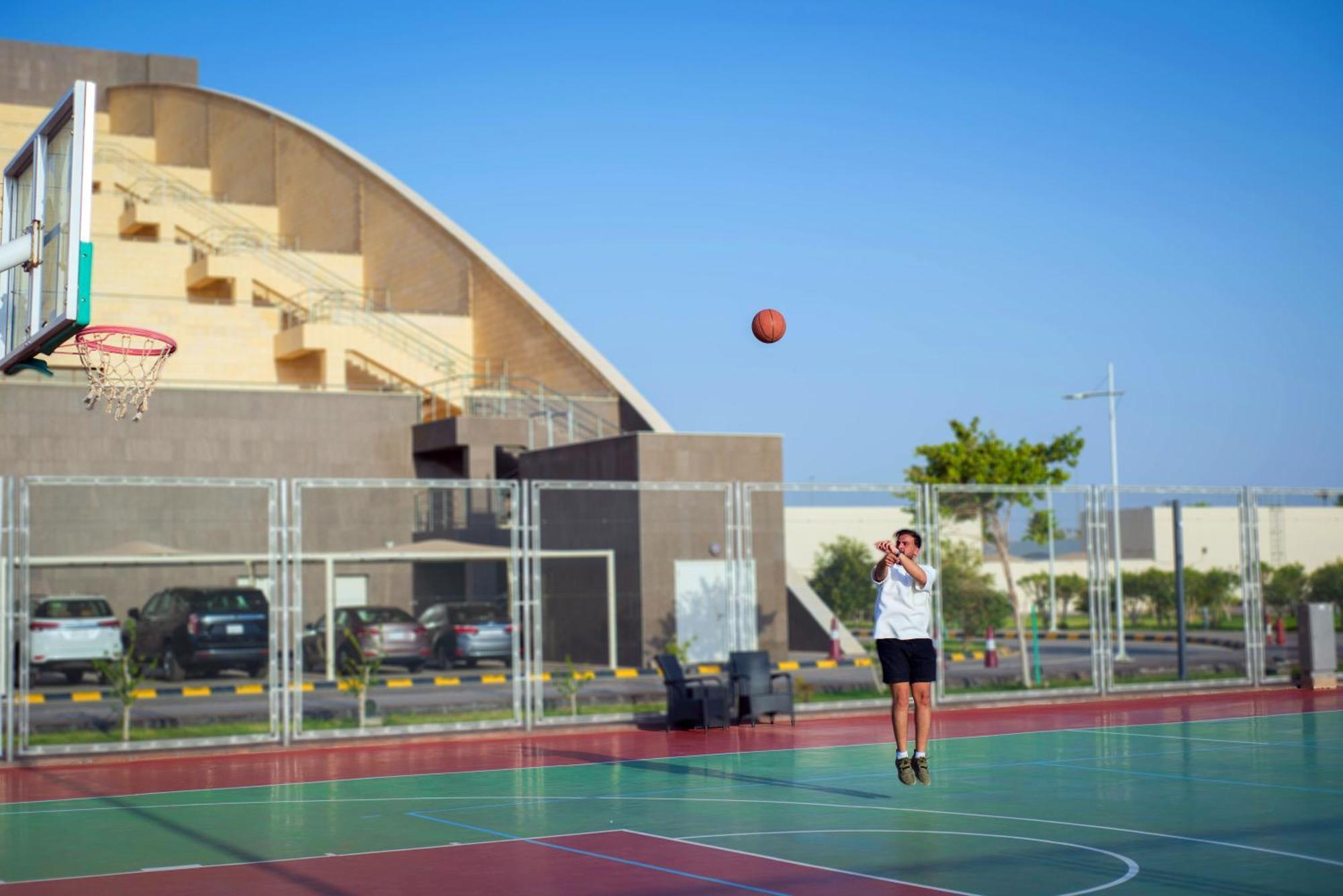 Hotel Grand Millennium Tabuk Extérieur photo