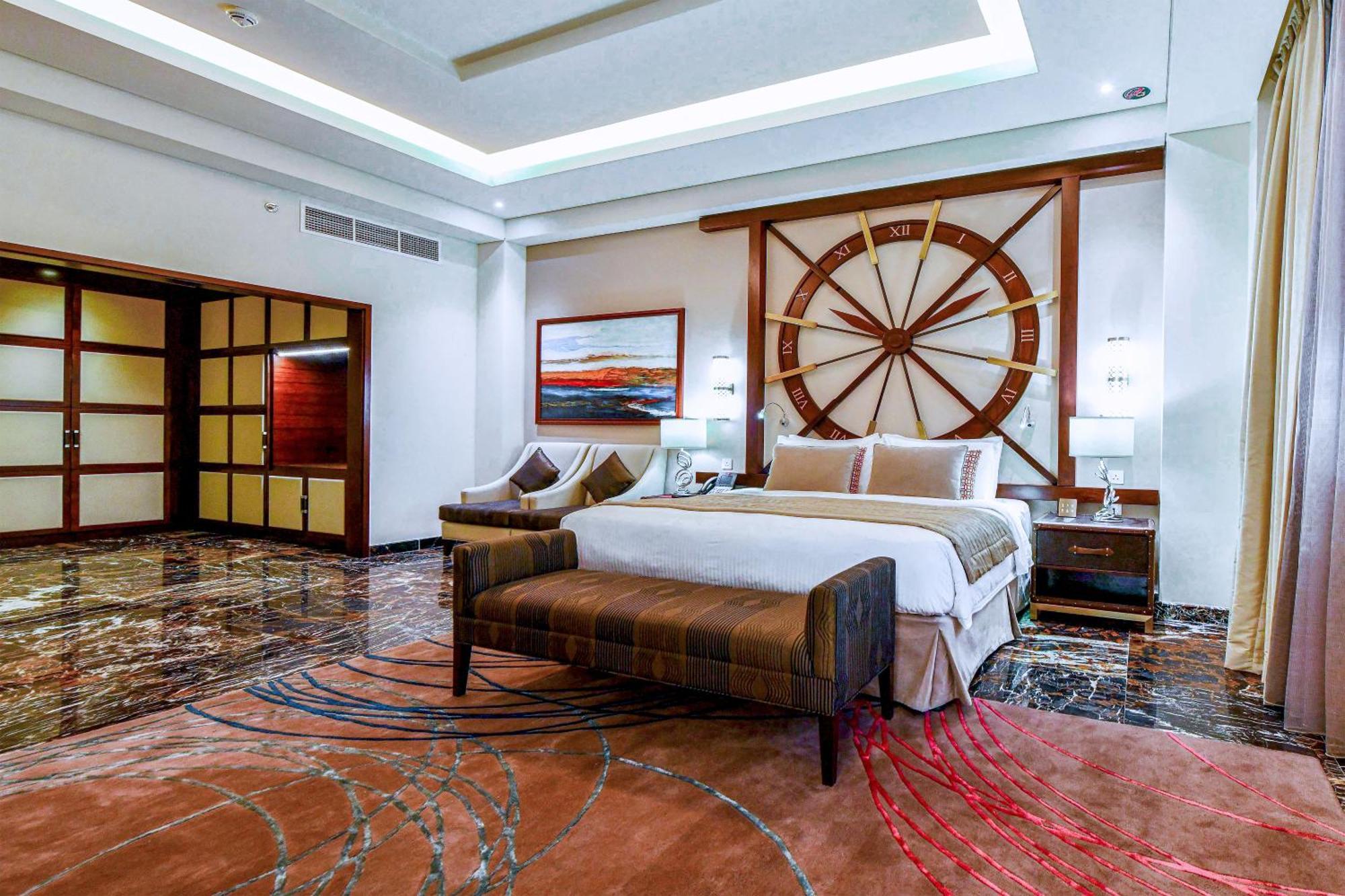 Hotel Grand Millennium Tabuk Extérieur photo